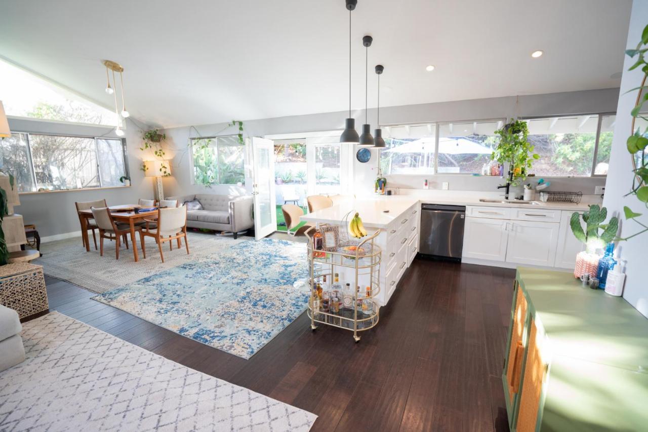 Holiday home Large House With Jacuzzi, Backyard, Sauna & Ping Pong San Diego